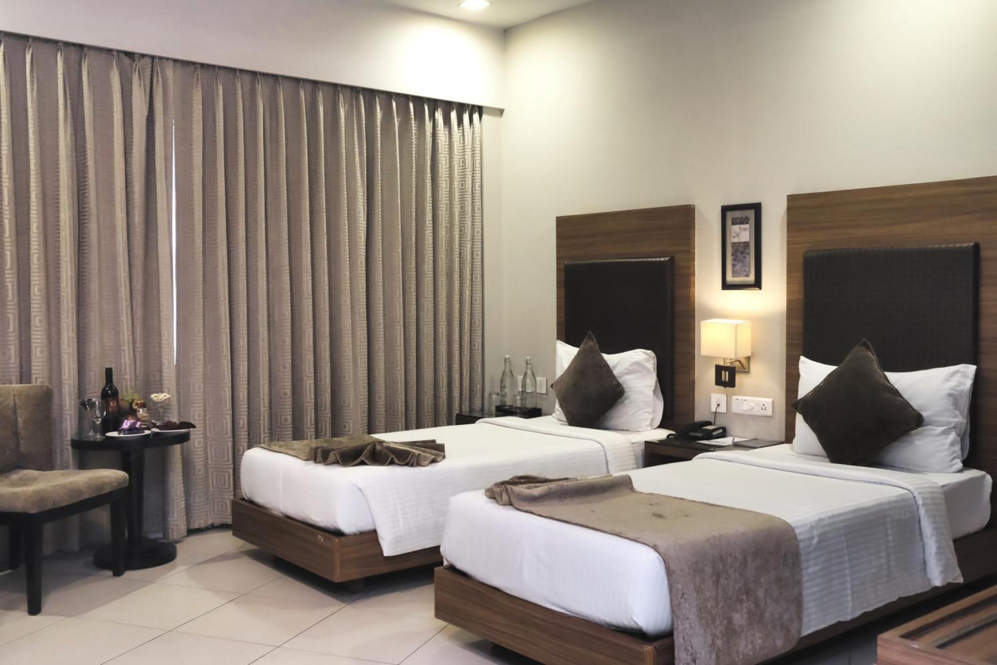 Peerless Hotel Durgapur エクステリア 写真