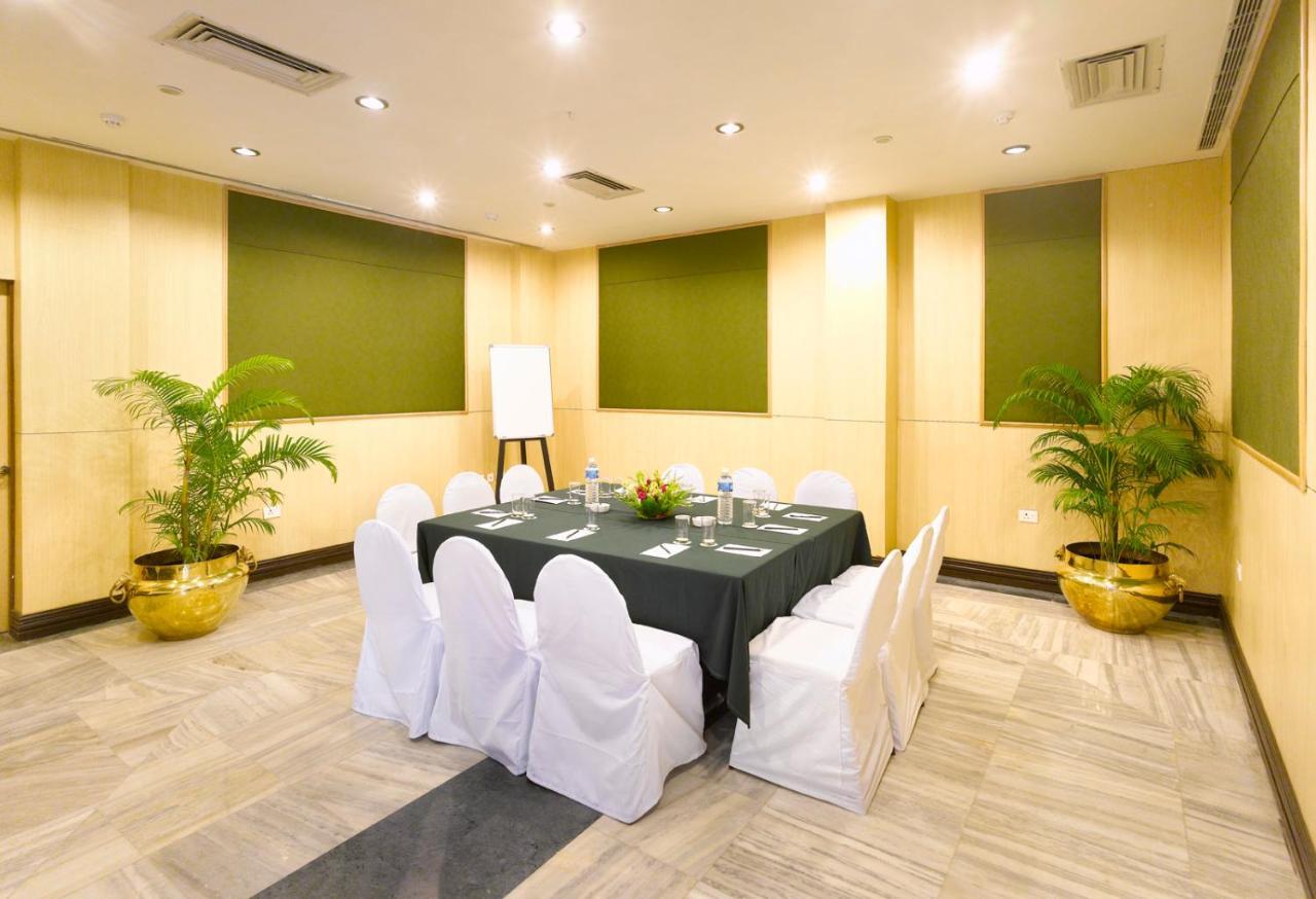 Peerless Hotel Durgapur エクステリア 写真